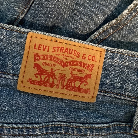 LEVI’S high rise straight medium wash denim cropped jeans - Picture 4 of 7